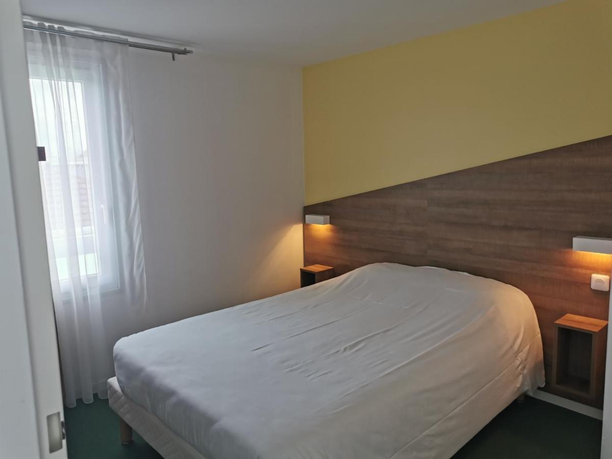 Fasthotel Paris Ouest Bouafle 外观 照片