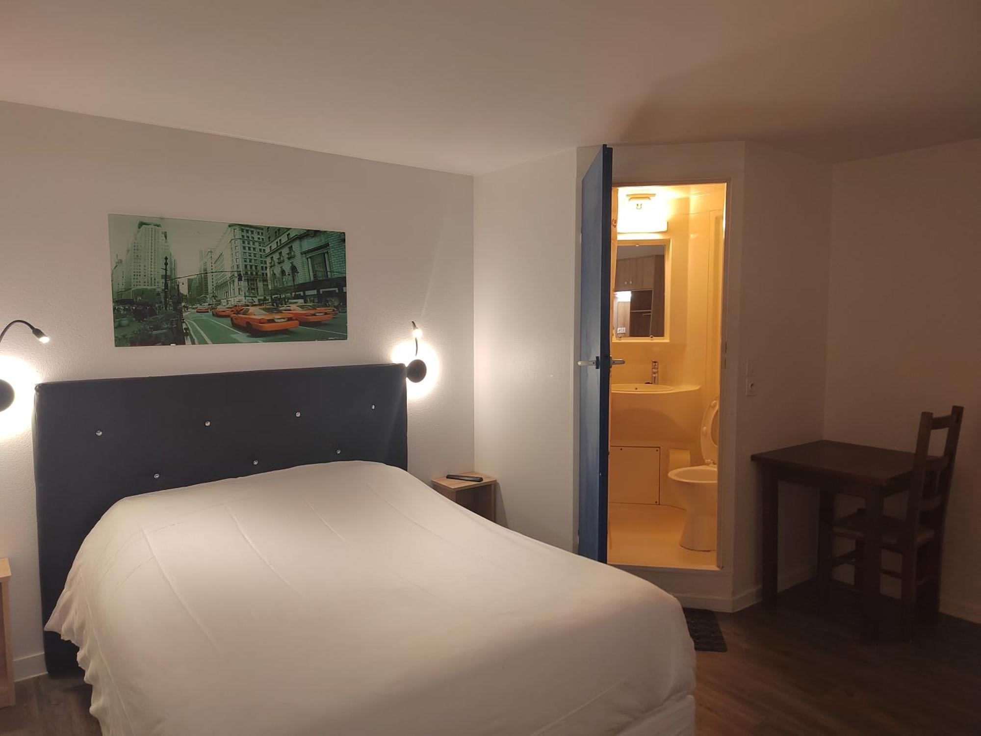 Fasthotel Paris Ouest Bouafle 外观 照片