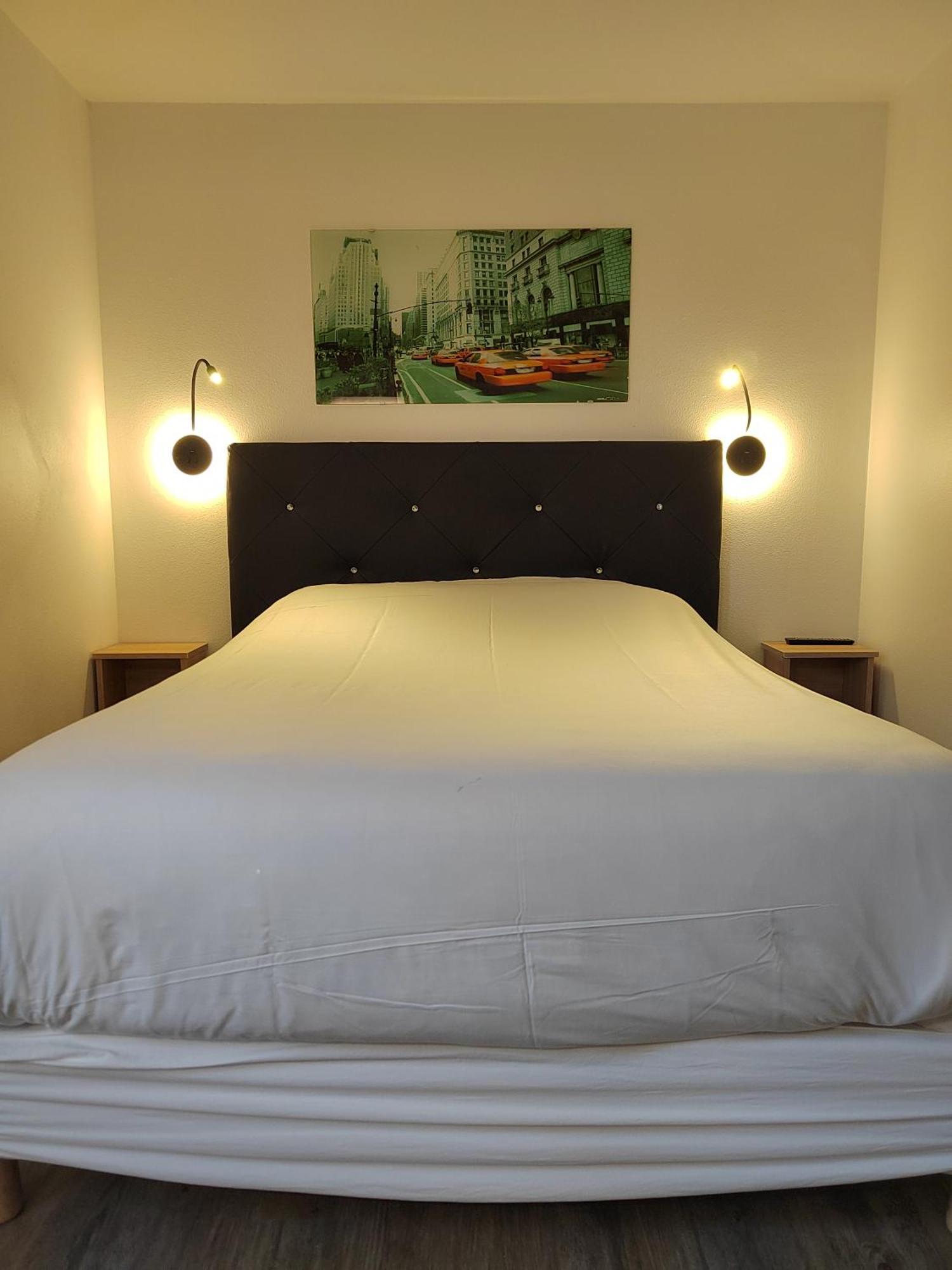 Fasthotel Paris Ouest Bouafle 外观 照片