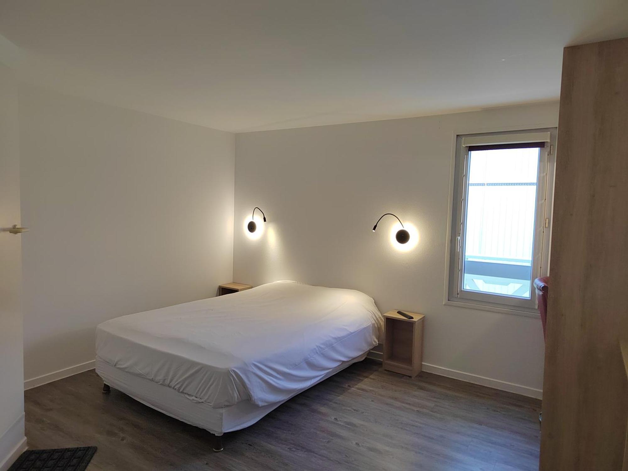 Fasthotel Paris Ouest Bouafle 外观 照片